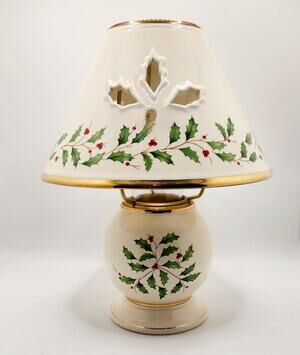 New Holiday Holly Ceramic Candle Lamp Tealight Accent Lamp w/Box Christmas Decor